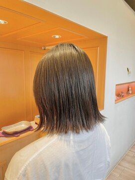 イースト(YEAST) お客様ヘア/外ハネボブ/ブリーチ/白髪染め/白髪ぼかし/豊田市