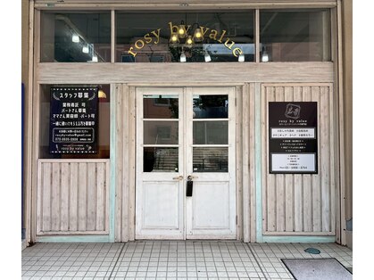 ロージーバイバリュー(rosy by value)の写真