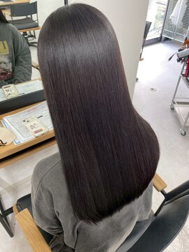 ウル 岡山駅店(ULu.) 髪質改善トリートメントブリーチ無し縮毛矯正20代30代前髪長め