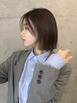 ナループロア ルームー(Nalu pu loa ROOMOO) フェイスレイヤーを入れた大人タッセルボブ☆韓国ボブ