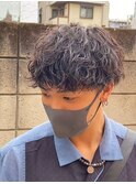 シャドウパーマ