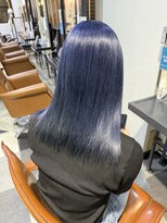 ウェルズグランデ 天理店(Well's GRANDE) 透明感ネイビーカラーの艶ストレート