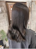 レイヤーボブハイライトカラーミルクティーベージュ