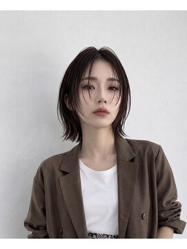 エマ(emma) 大人の抜け感レイヤーボブ