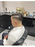 スキンフェード×ハードパート