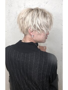 ネクスト 静岡店(NEXT) 【NEXT shizuoka 竹田】前下がりマッシュ×ハイトーン