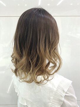 トニーアンドガイ 広尾店(TONI & GUY) ベージュグラデーション