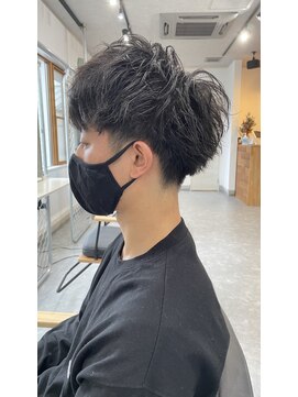 フゥ 宇都宮(FeU) シャドウパーマ マッシュ