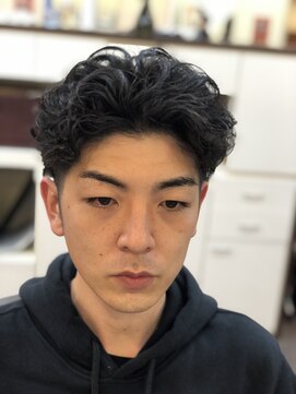 ロイヤルマン 梅田(ROYAL MAN) パーマスタイル