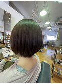 えり足スッキリショートボブ