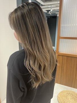 エイトデイズ 三宮駅前店(EIGHT days) Special highlight