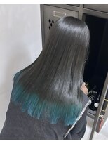 ヲタク(wotaku.)&nbsp;裾カラーグリーンデザインカラー裾ブリーチインナーカラー