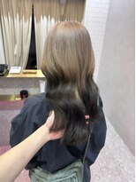 ロンド レア 天神大名店(Lond Le’a) 天神ダブルカラーケアブリーチハイトーンルーツカラーブラック