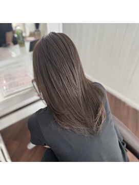 リタ(rita) Tiffany ash