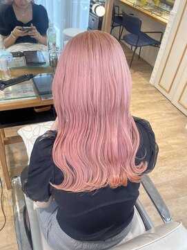 ネオリーブ チロル 横浜西口店(Neolive CiroL.) ペールピンクラベンダー ケアブリーチ2回 ハイトーン