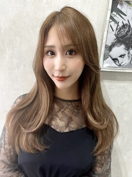 シー(shii..) 《shii.. /稲葉》#レイヤーカット#くびれヘア#髪質改善