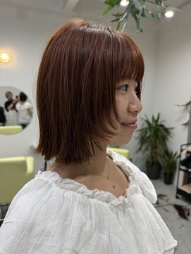 ブラウン(BROUN) オレンジカラーの顔まわりレイヤーボブ