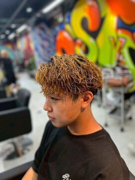 カーニー 北千住(kearny) メンズカットパーマ/ニュアンスパーマ/フェザーパーマ[北千住]