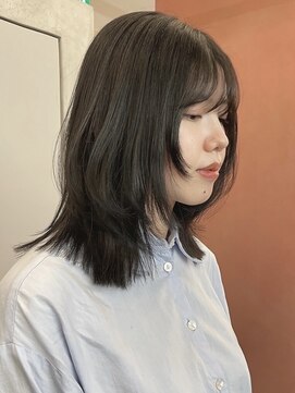 ディプティモイラ(dipty MOILA) ash gray×hush cut