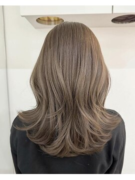 ムード(MOOD,) 暗めカラー/グランマッシュ[レイヤーカット/髪質改善/銀座]