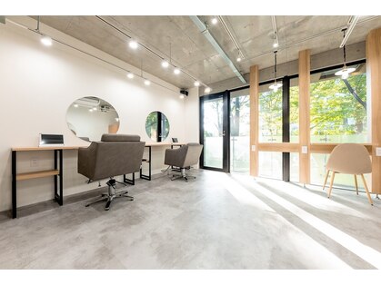 アグ ヘアー テノエ 大宮氷川参道店(Agu hair TENOE)の写真