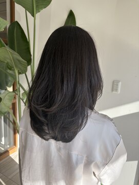 美容室 アイディー i-dee 動きたっぷりレイヤー