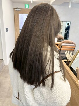 シアーカラーグレーベージュ＊艶髪ロングヘア透明感カラー