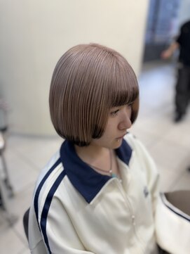 ラウル(Laulu) イメチェン/ピンクベージュ/アンブレラカラー/前髪/佐倉