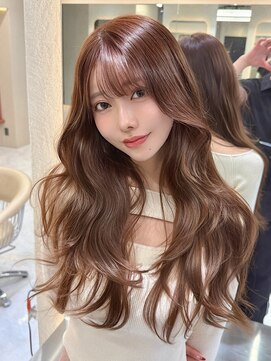 ディーバ 横浜(D.I.E.V.A) 20代30代40代韓国ロングレイヤーカット艶髪ピンクブラウン