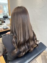 ソトエアンドマーブ 久喜店(SOTOE&marbb)&nbsp;巻き髪が映える、柔らか透明感カラー