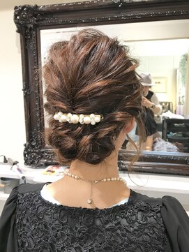 ヘアーデザイン シュシュ(hair design Chou Chou by Yone) ☆chou chou☆大人カジュアルなヘアアレンジ♪