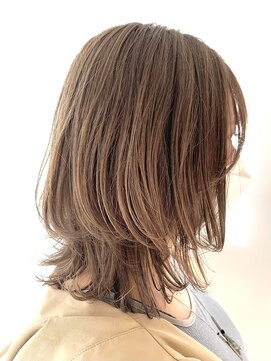 ヘアデザイン ファブロ(hair design FABRO.) ◎ミルクティーグレージュウルフ◎