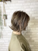 アイズ 本厚木(AIZU) ガーリーボブ×アッシュミルクティー
