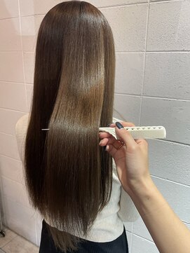 チェリッシュ(Cherish) 大人可愛いナチュラルストレートロング髪質改善ツヤ髪黒髪暗髪