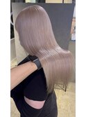 柔らかいミルクティーベージュ