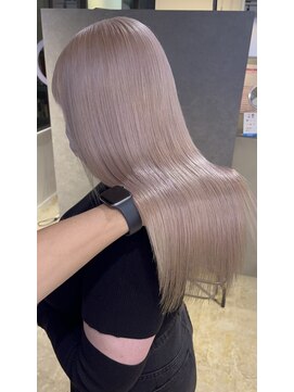 メリー オオサカ(Merly Osaka) 柔らかいミルクティーベージュ