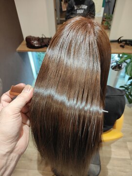 マッコロ ヘアーアンドリラクゼーション(Maccoro hair&relaxation) 髪質改善/白髪染め/美髪/艶髪/守口/大日/髪質改善トリートメント