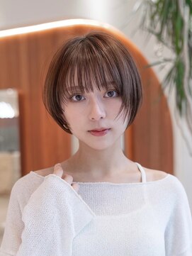 イオ 本厚木(io) 20代30代大人かわいい丸みショート似合わせカットシアカラー前髪