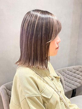 ジルバイジアン(JILL by GIEN) 立体感ハイライト×切りっぱなしボブ@sarina
