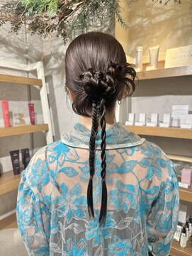 トリコ ショップアンドヘアサロン(tricot shop hair salon) タイトアレンジ♪yu