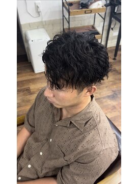 メルシー トータル ブランディング サロン(merci TOTAL BRANDING SALON) ツイストスパイラルパーマ×センターパート