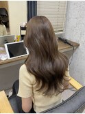 グレージュとレイヤーカット