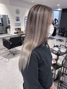 キング 枚方店(K!ng) 縮毛矯正髪質改善ハイライトレイヤーカット枚方美容室エクステ