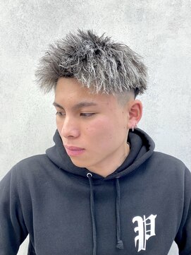 ルースト 西院店(ROOST) ツイストパーマ/ホワイトメッシュ/ジェットモヒカン