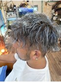 メンズツイストパーマ&シルバーハイライトブリーチ