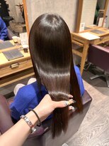 アフィナー(Afinar)&nbsp;梅雨にかけた方はかけ時！ツヤツヤ縮毛矯正