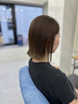 エミン(emyn) 髪が変わる【美髪革命】艶髪/髪質改善/縮毛矯正/代々木