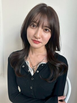 アンニュ(annuy) シースルーバング 韓国風巻き アッシュブラウン 透明感カラー