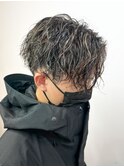 スパイラルパーマ/ツイストパーマ/メンズ/センターパート/波巻き