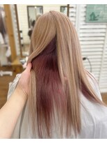 アローナ(ARONA)&nbsp;ピンクインナーカラー×大人可愛いカラーミルクティーベージュ